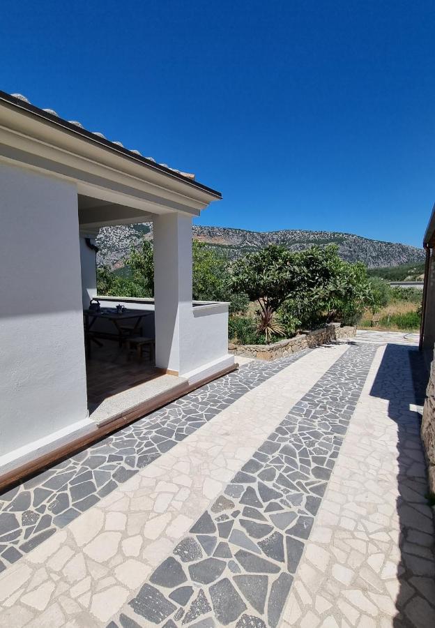 Villa Biriculi 多尔加利 外观 照片